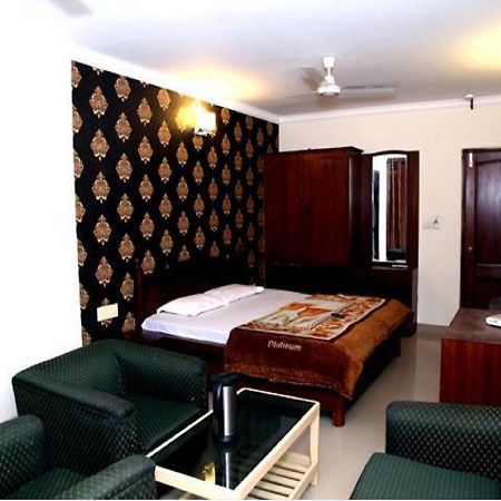 Hotel Haryana Chandigarh Exterior photo