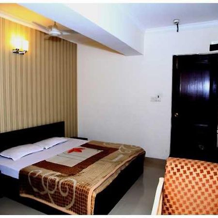Hotel Haryana Chandigarh Exterior photo