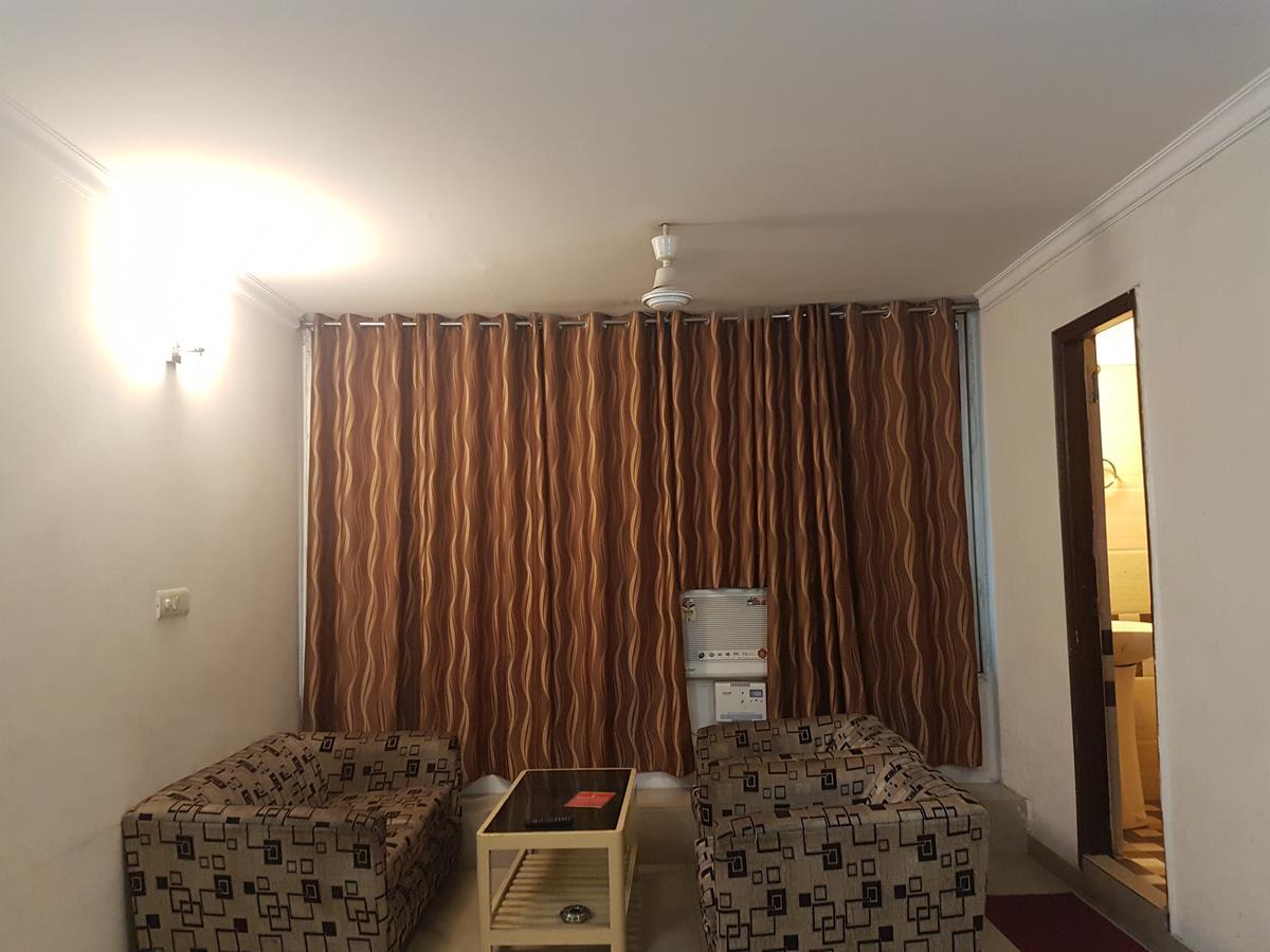 Hotel Haryana Chandigarh Exterior photo